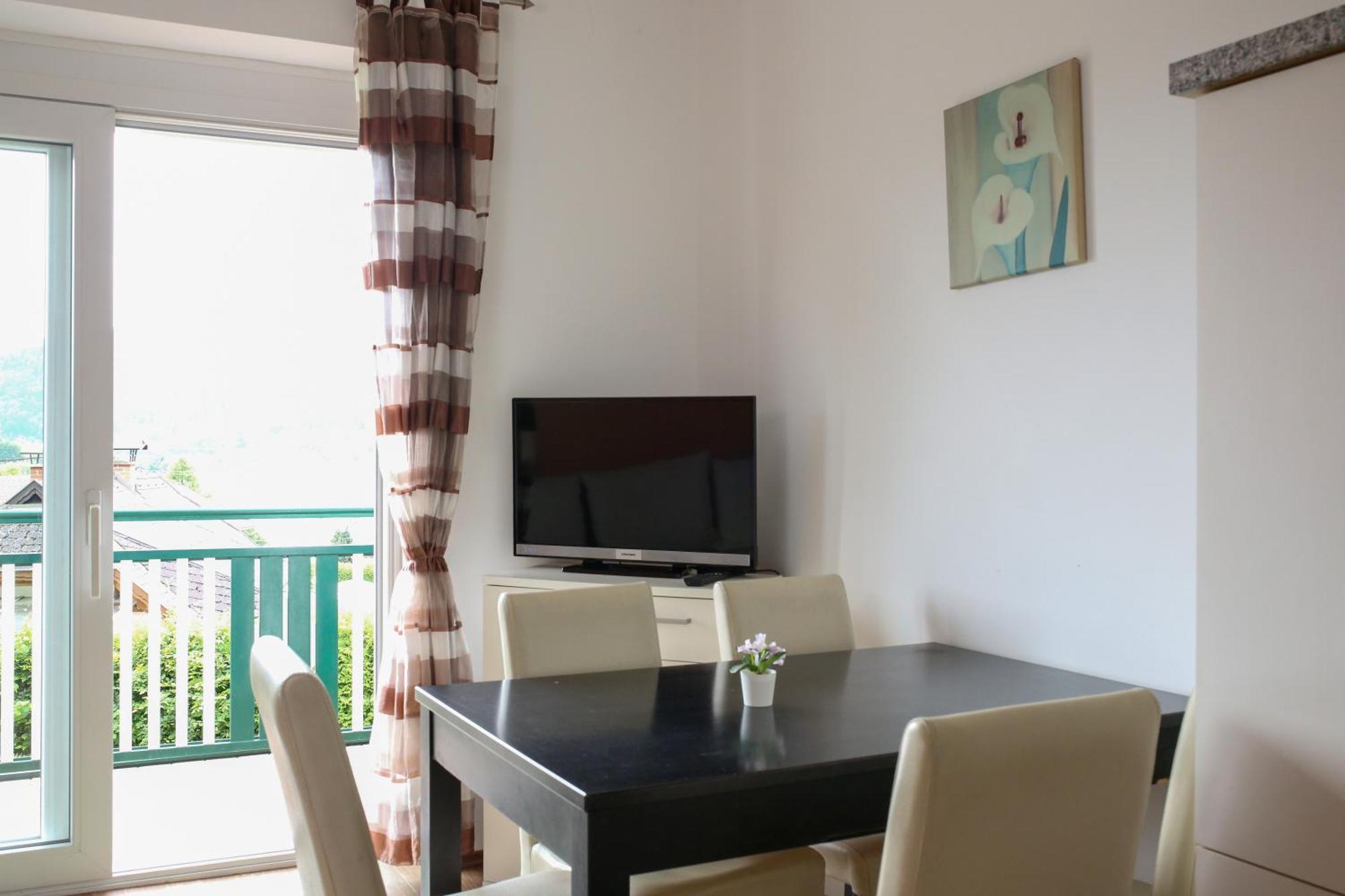 Self-Check In Apartmenthotel Seeglueck Пёрчах-ам-Вёртерзе Экстерьер фото