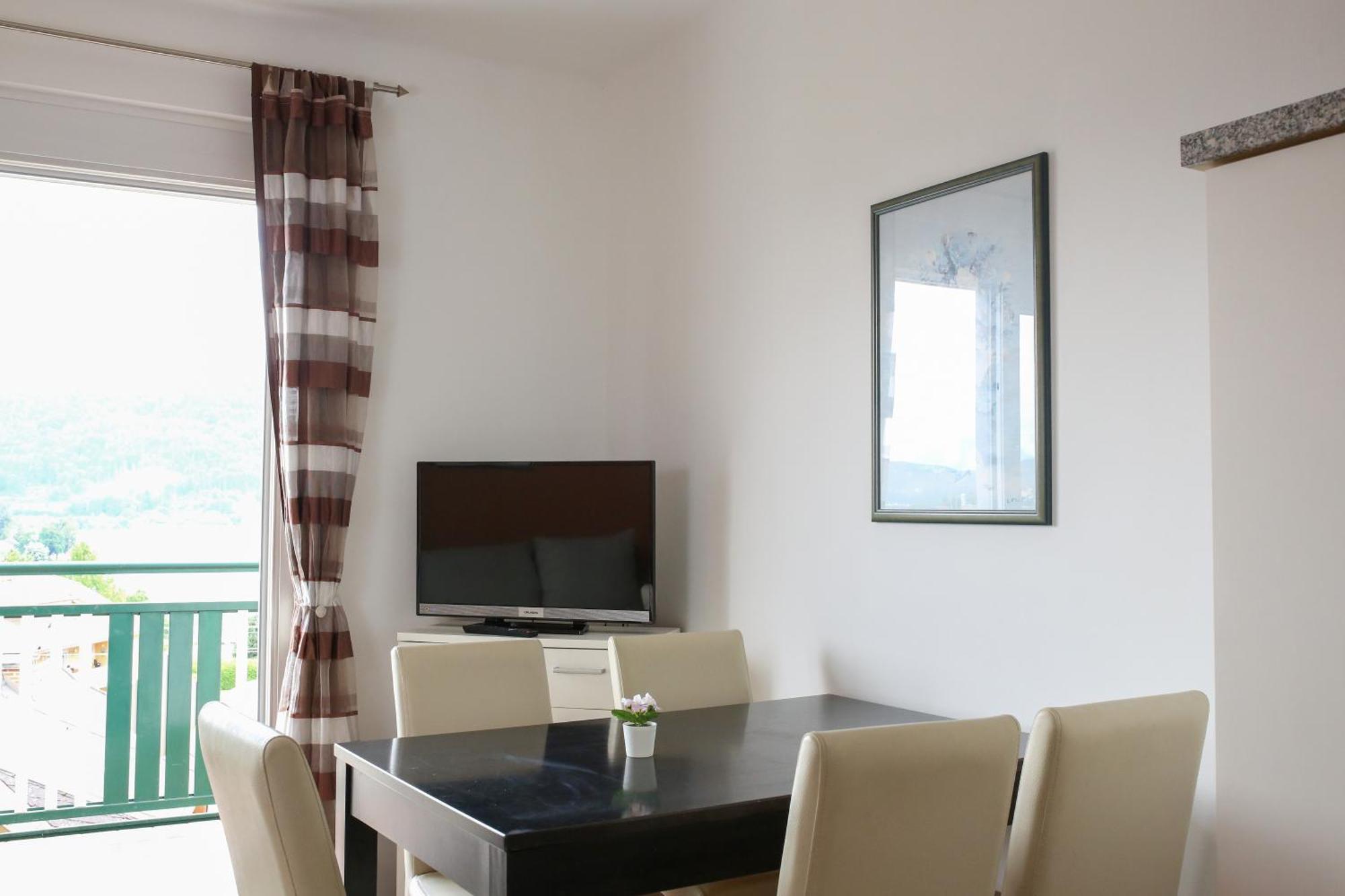 Self-Check In Apartmenthotel Seeglueck Пёрчах-ам-Вёртерзе Экстерьер фото