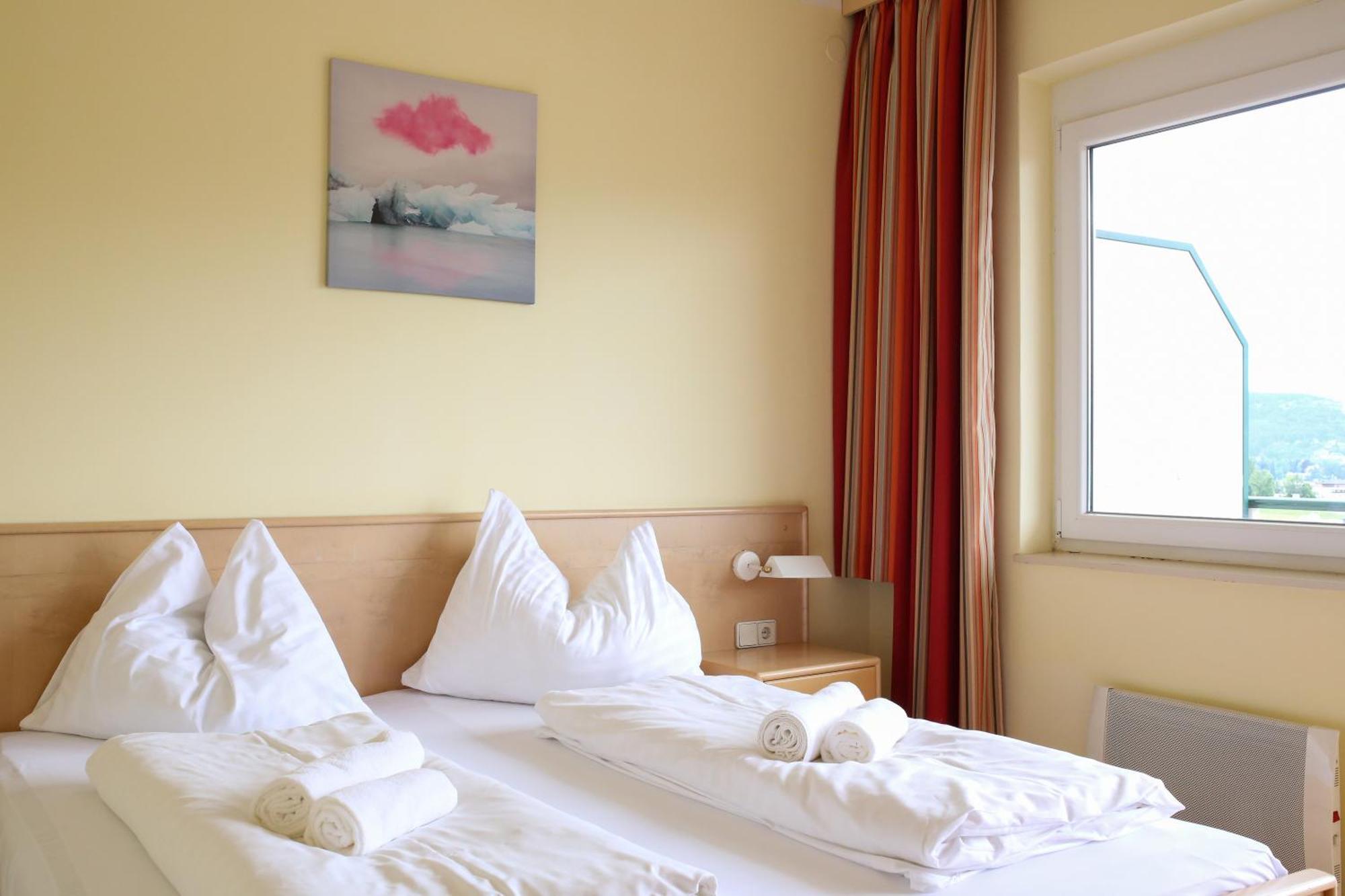 Self-Check In Apartmenthotel Seeglueck Пёрчах-ам-Вёртерзе Экстерьер фото