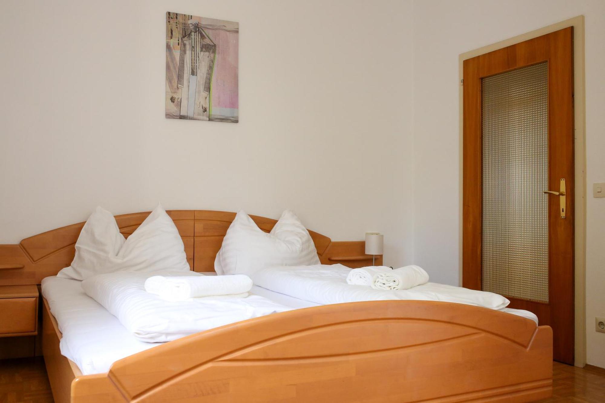 Self-Check In Apartmenthotel Seeglueck Пёрчах-ам-Вёртерзе Экстерьер фото