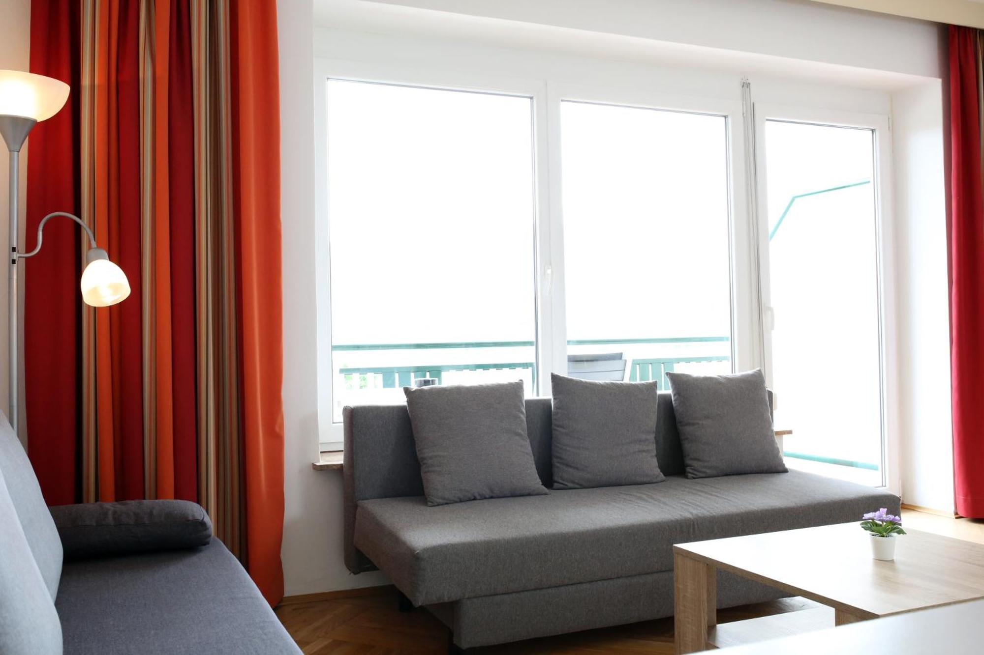 Self-Check In Apartmenthotel Seeglueck Пёрчах-ам-Вёртерзе Экстерьер фото